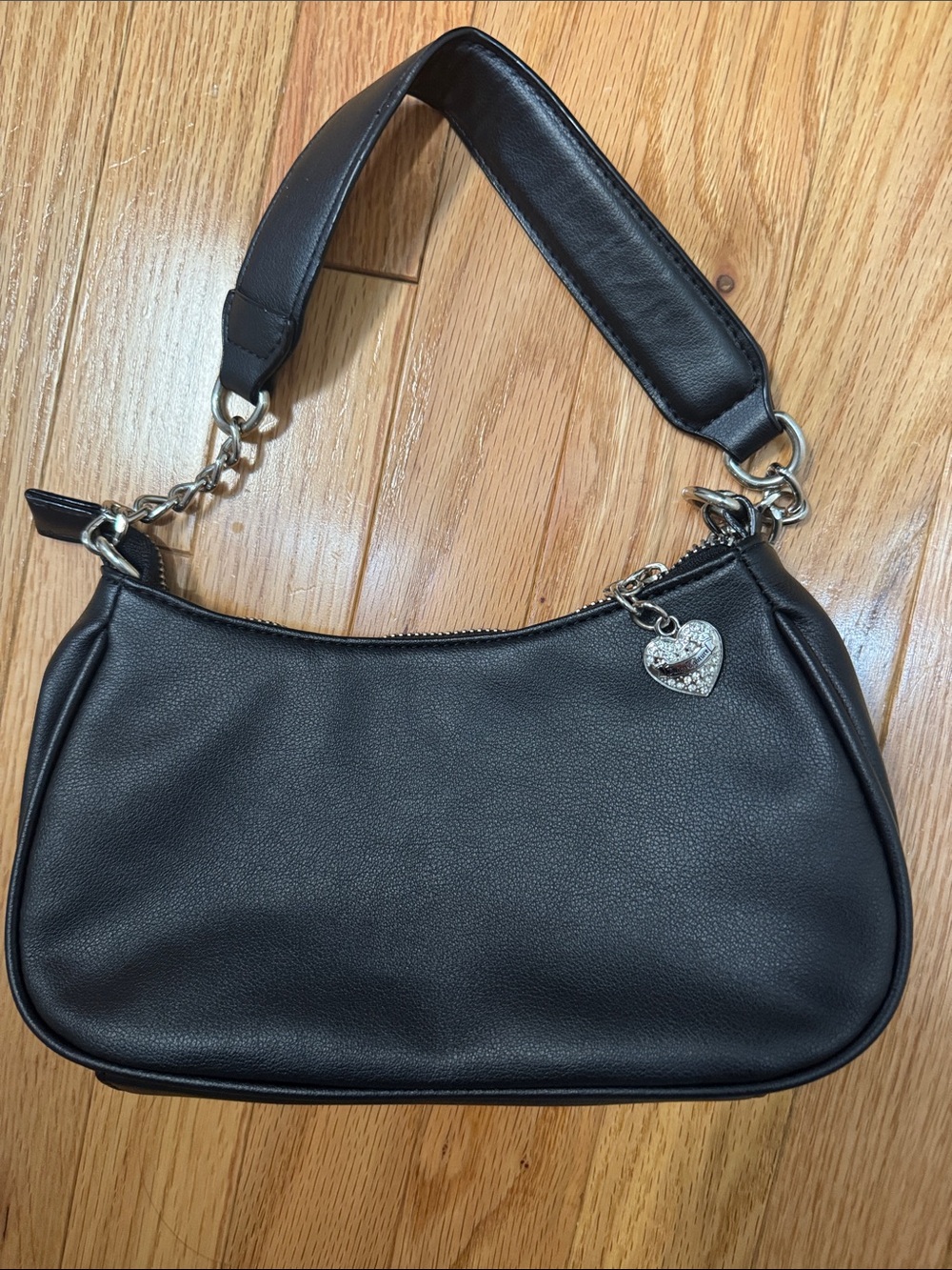 Juicy Couture Black Velvet Heart-Stud Shoulder Bag - Picture 4 of 4